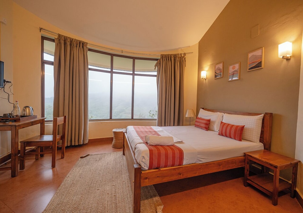 Deluxe Double Room, Hill View photo 2