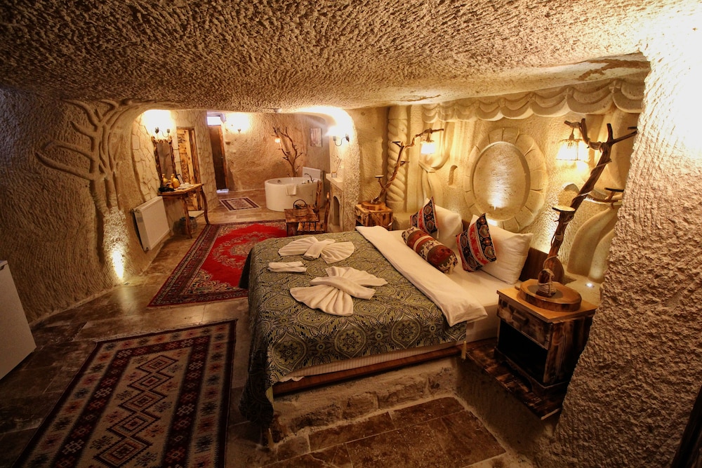 Honeymoon Room (Alesta) - Photo 7