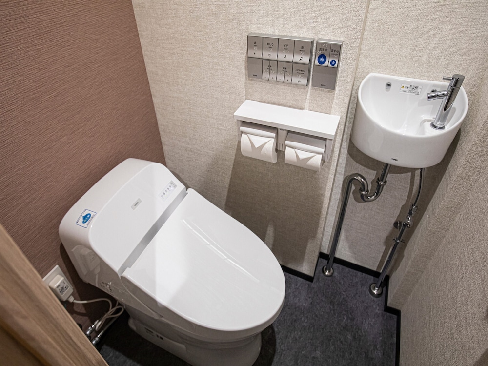 Japanese Style Twin Room - Photo 25