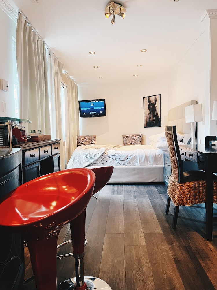 Classic Double Room, Sea View - Photo 11