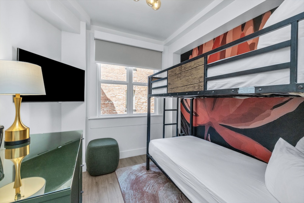 Basic Twin Room photo 1
