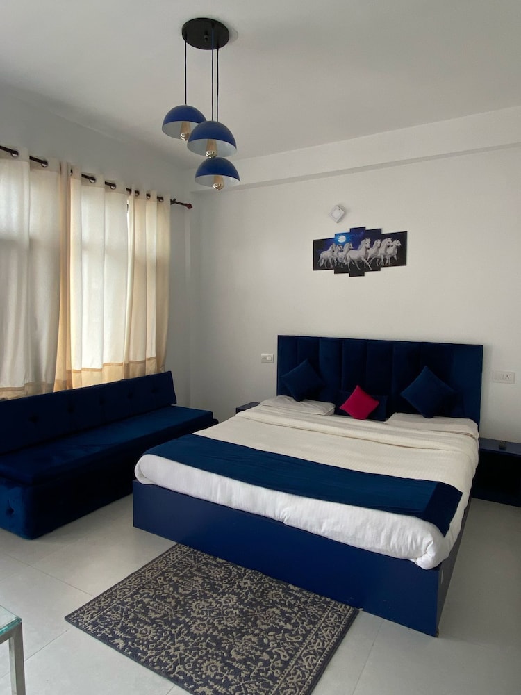 Family Twin Room, Balcony photo 2