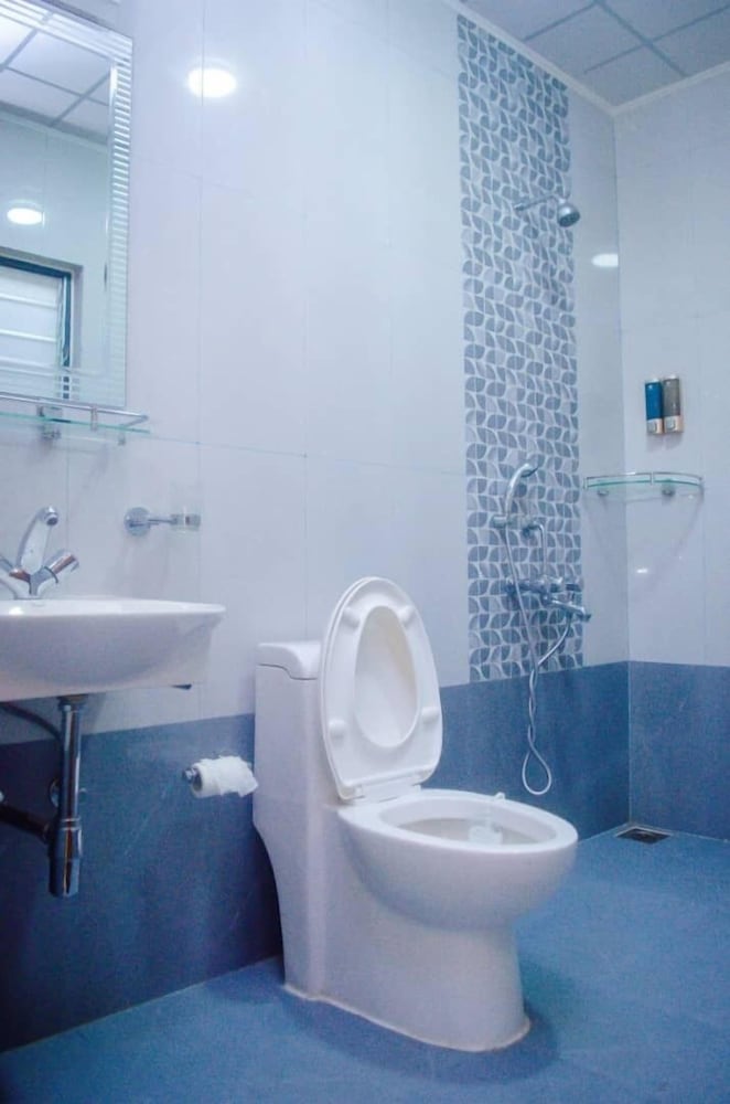 Deluxe Double Room, Balcony, City View photo 3