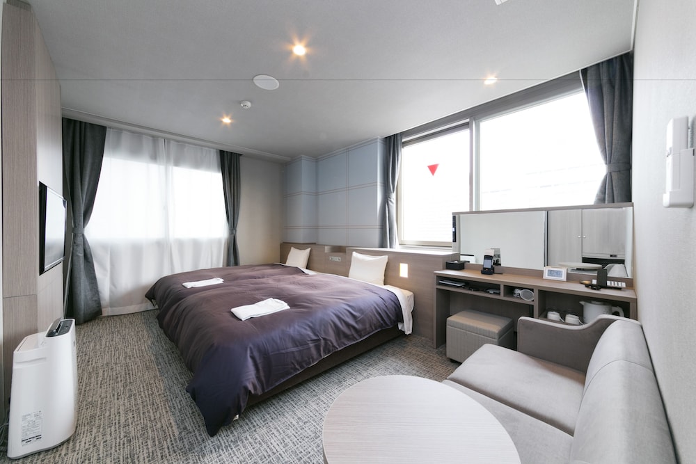 Deluxe Twin Room (Hollywood Style) For 3 Guests photo 1
