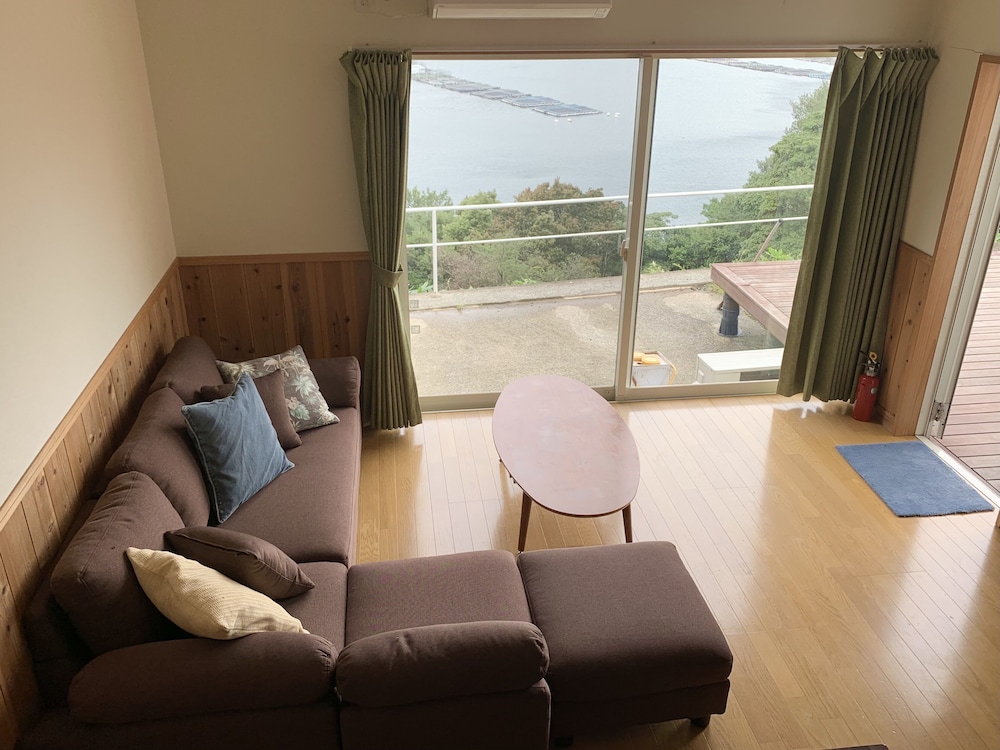 Private Vacation Home photo 3