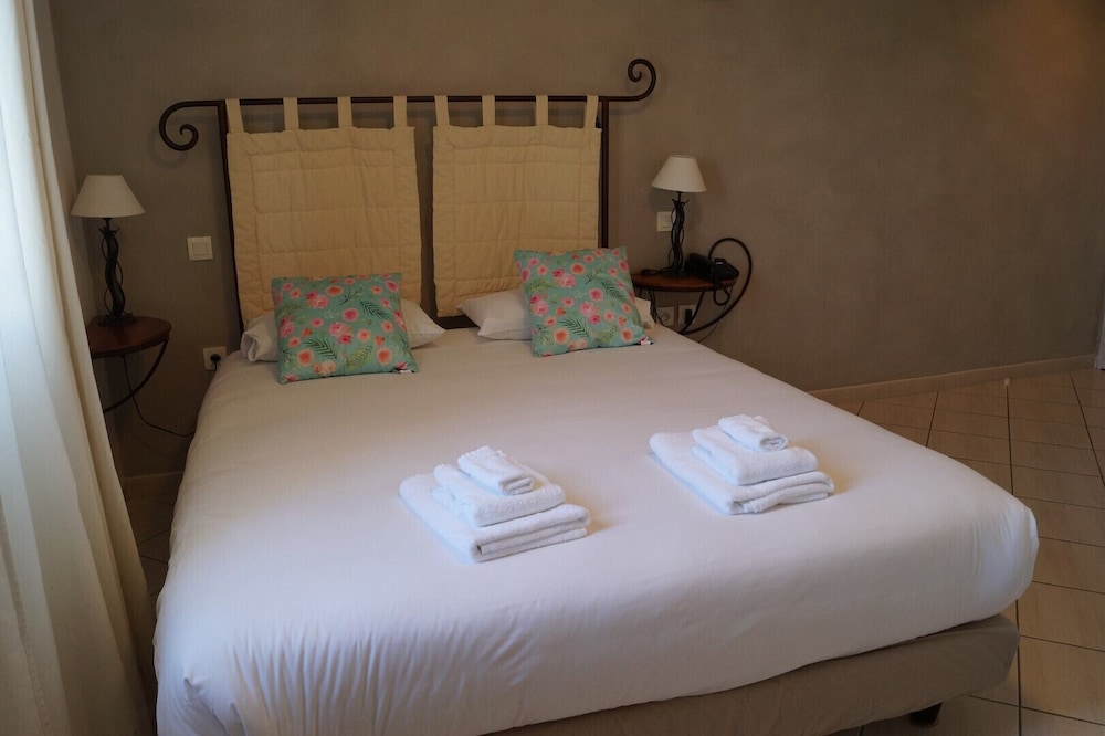 Standard Room, 1 Queen Bed, Accessible, Valley View photo 1