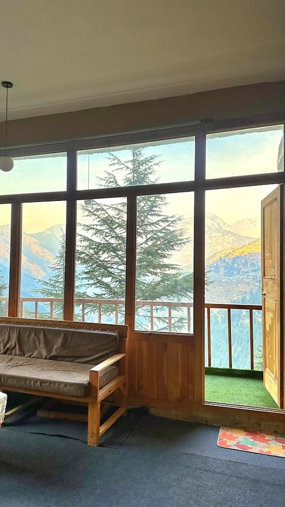 Deluxe Single Room photo 3
