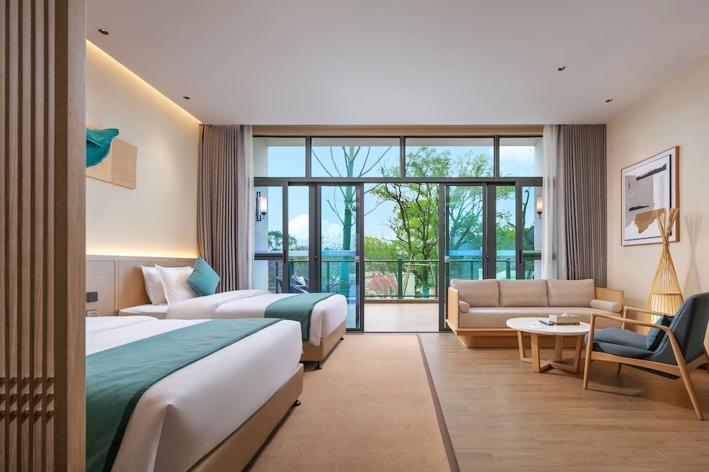 Luxury Twin Room photo 2