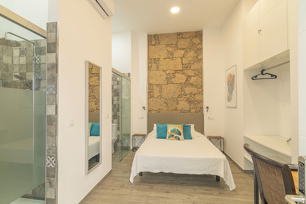 Basic Double Room