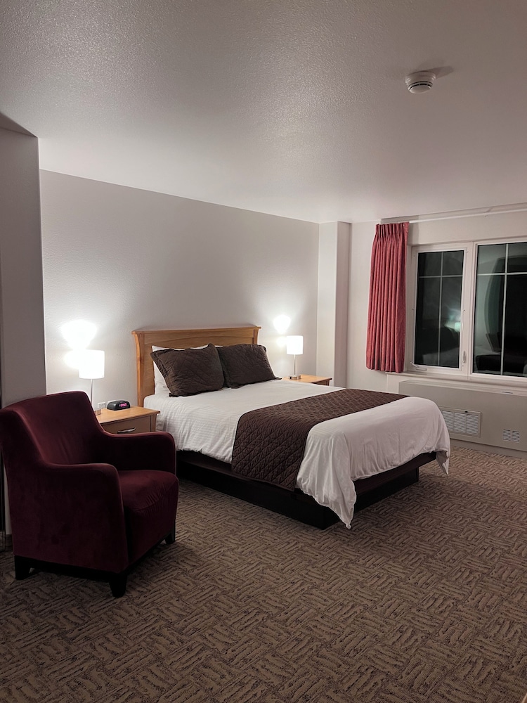 Handicap Accessible Queen Room photo 1