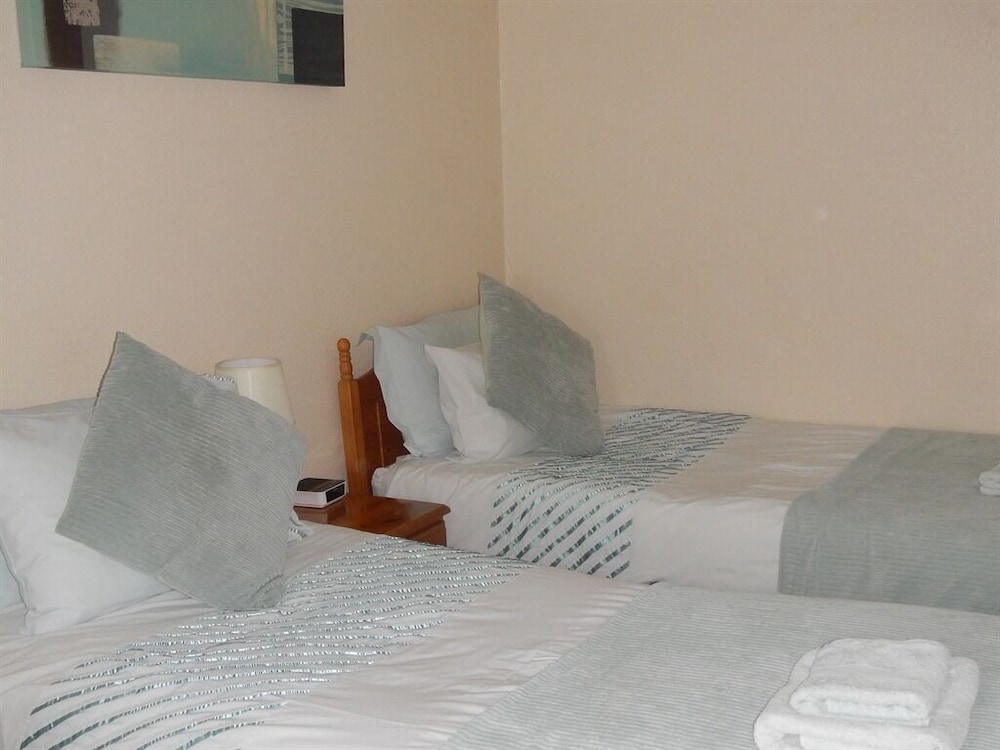 Twin Room, Ensuite (1st Floor) photo 1
