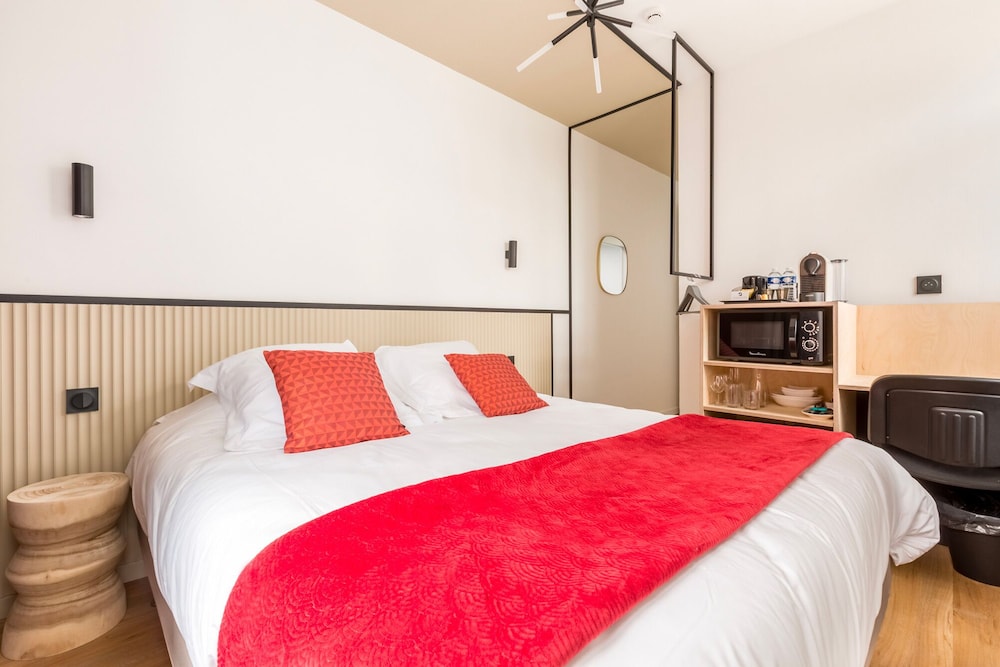 Premium Double Room, Ensuite - Photo 3