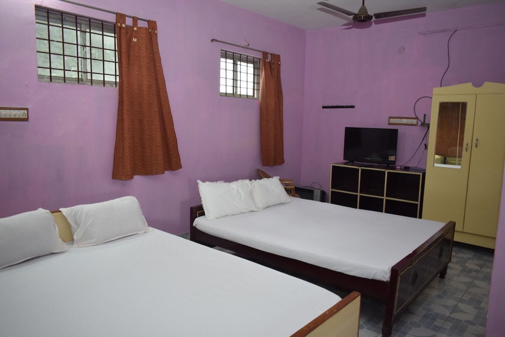 Quadruple Room - Photo 4