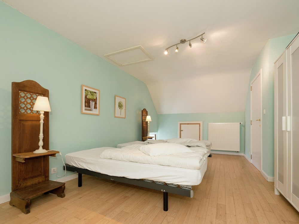 House photo 2