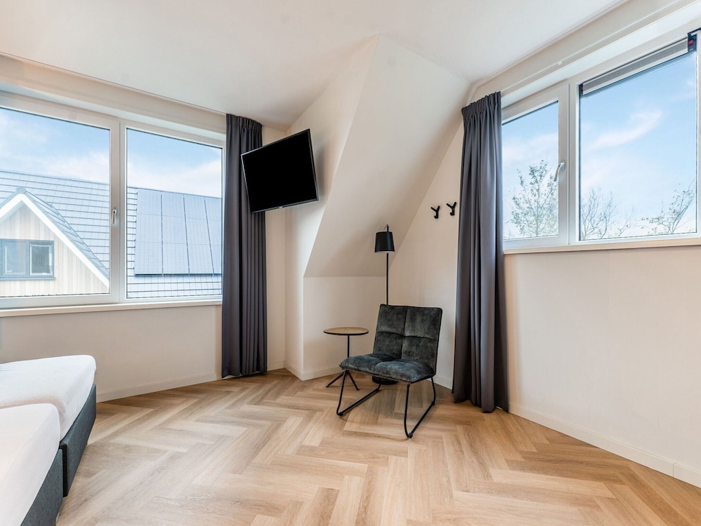 Classic House, 3 Bedrooms photo 3