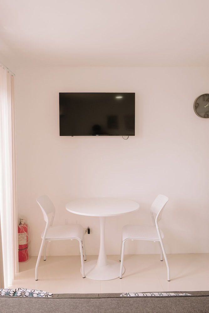 Condo, 1 Bedroom