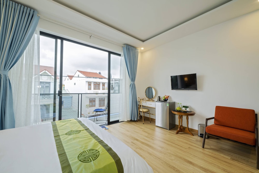 Grand Double Room, Balcony, City View - Photo 4