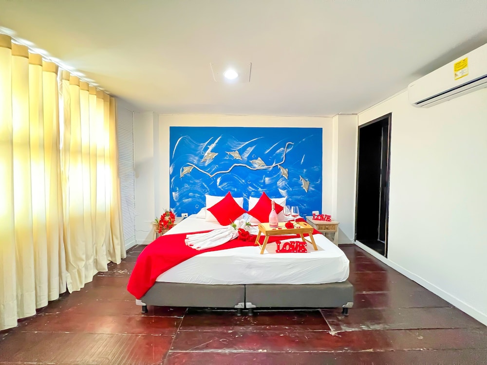 Superior Double Room, Multiple Beds, Non Smoking, Sea View photo 2