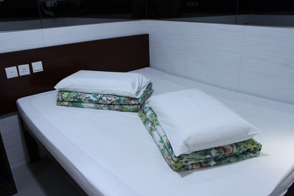 Double Room, No window photo 1