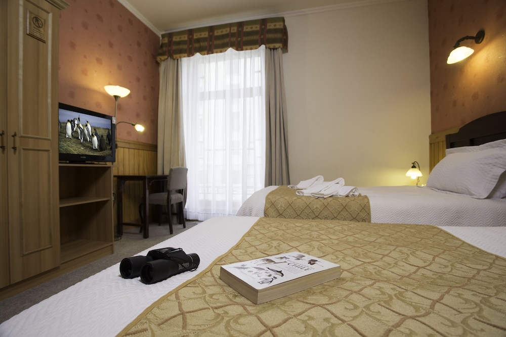 Standard Double Room, 2 Twin Beds photo 2