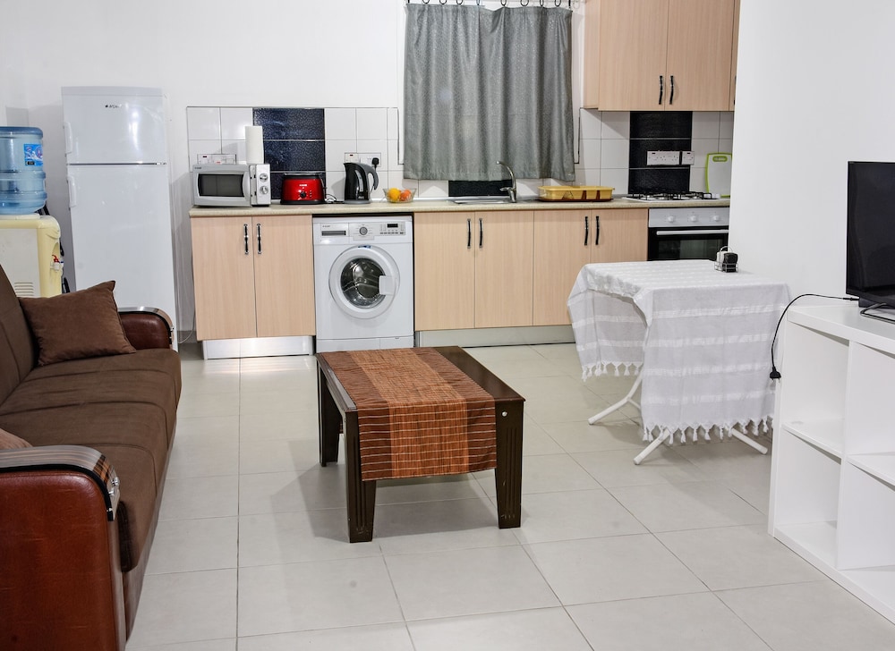House, 1 Bedroom photo 2
