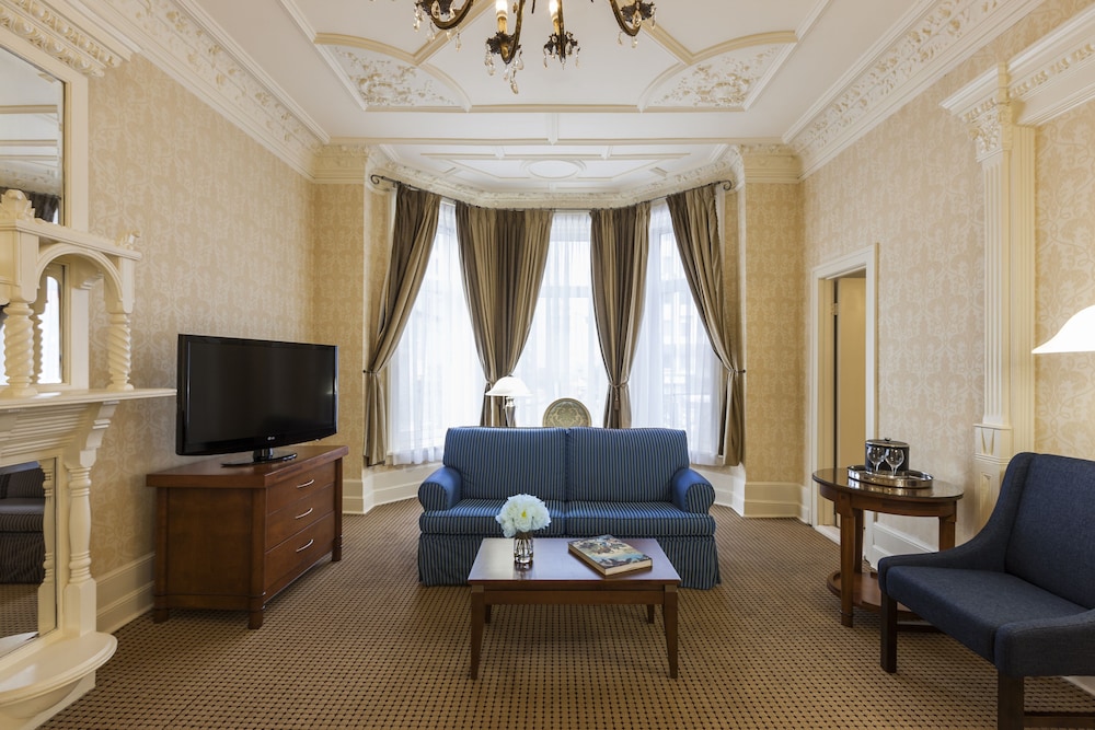 Suite (Versailles) - Photo 3