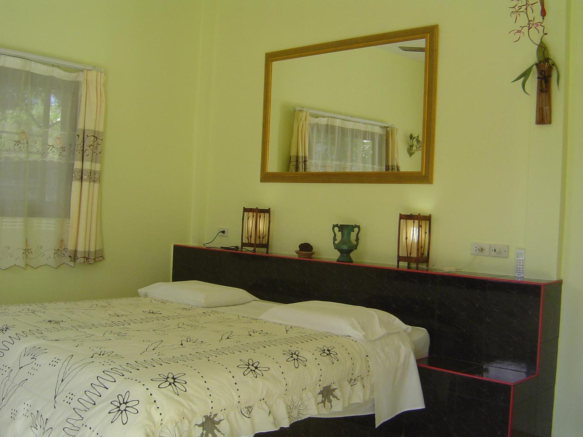 Deluxe Bungalow - Double Bed