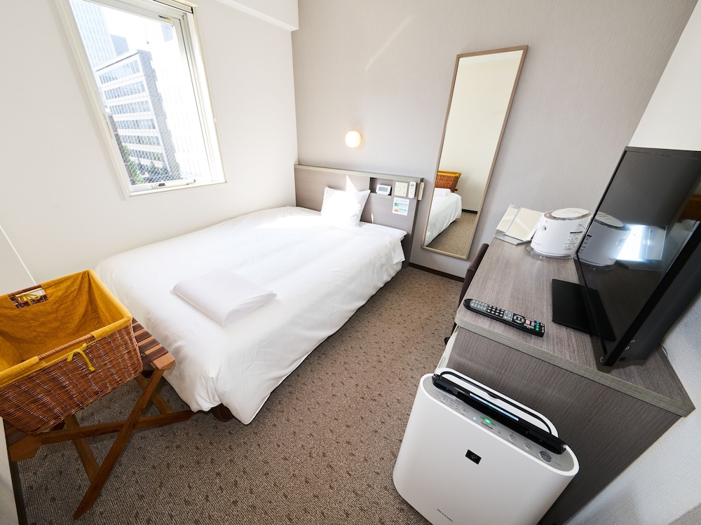 Female  Room Without Cleaning Service photo 2