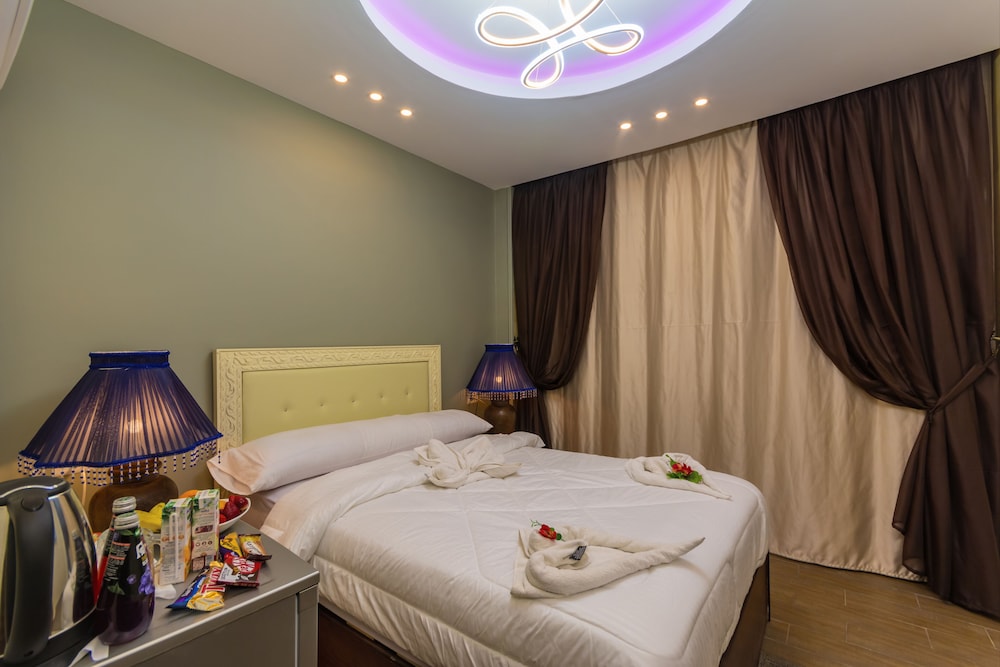 Luxury Double or Twin Room photo 1