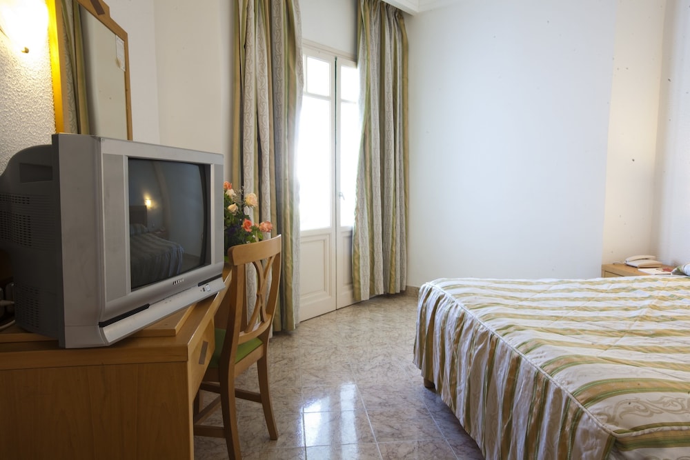 Standard Room - Photo 6