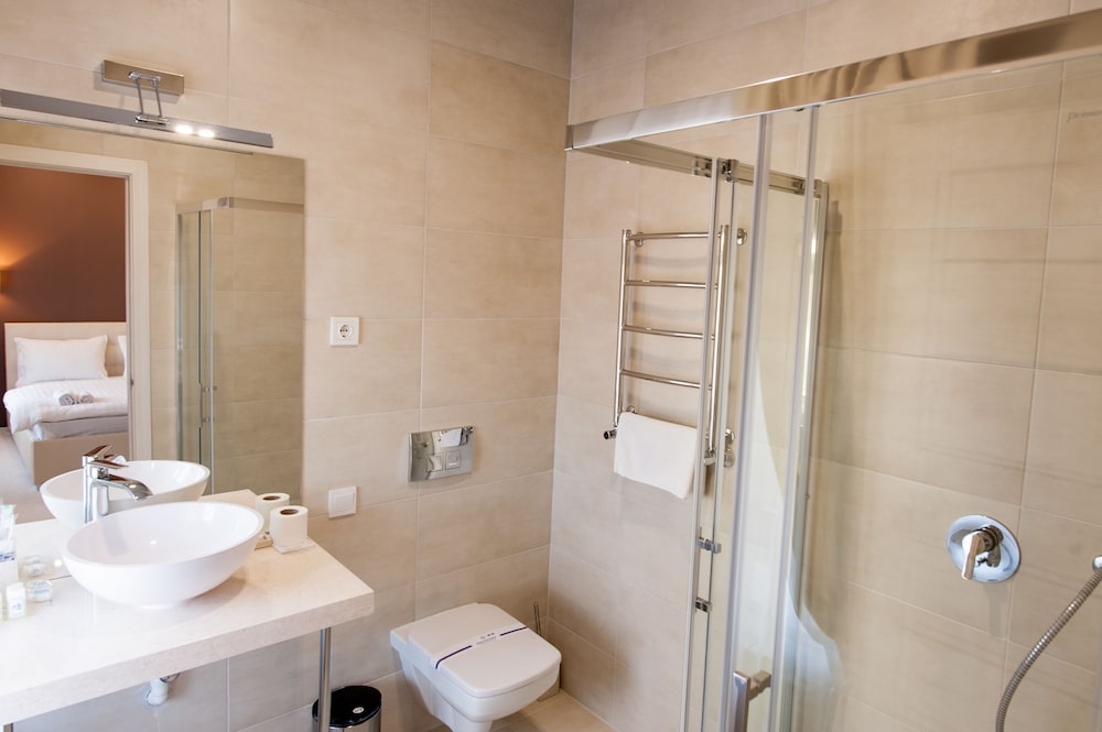 Premium Double Room, 1 Bedroom, City View photo 2