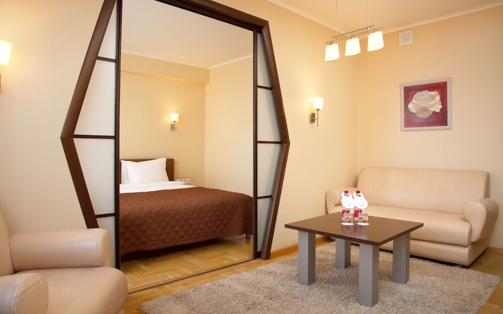 Suite, 1 Bedroom photo 1