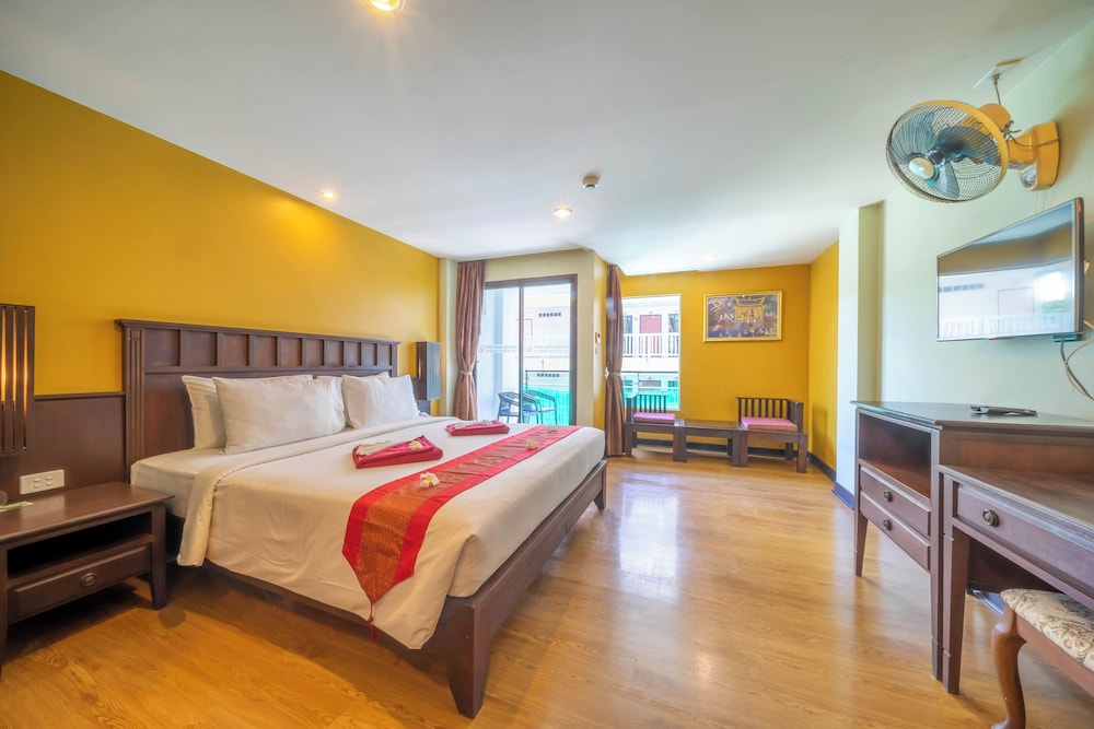 2 Bedrooms Deluxe Family Unit photo 2