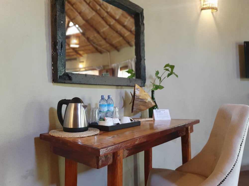 Honeymoon Suite photo 3