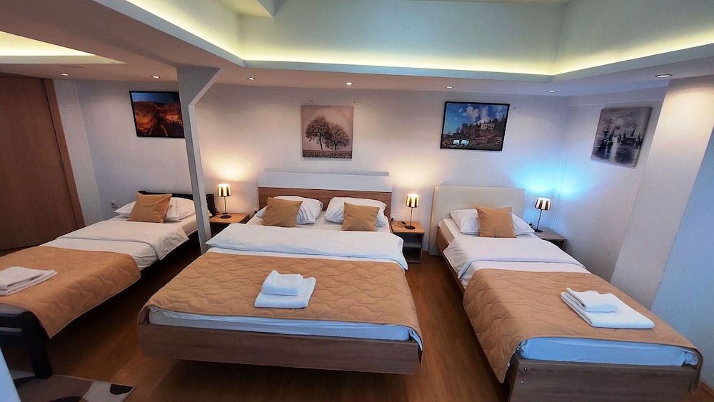 Family Triple Room photo 1