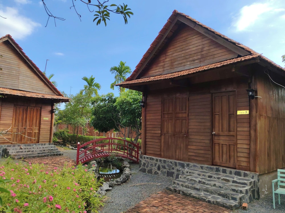 Standard Bungalow, Multiple Beds, Resort View