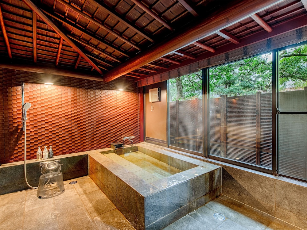 With Half open-airbath Japanese,western room Chouganoma non smoking photo 3