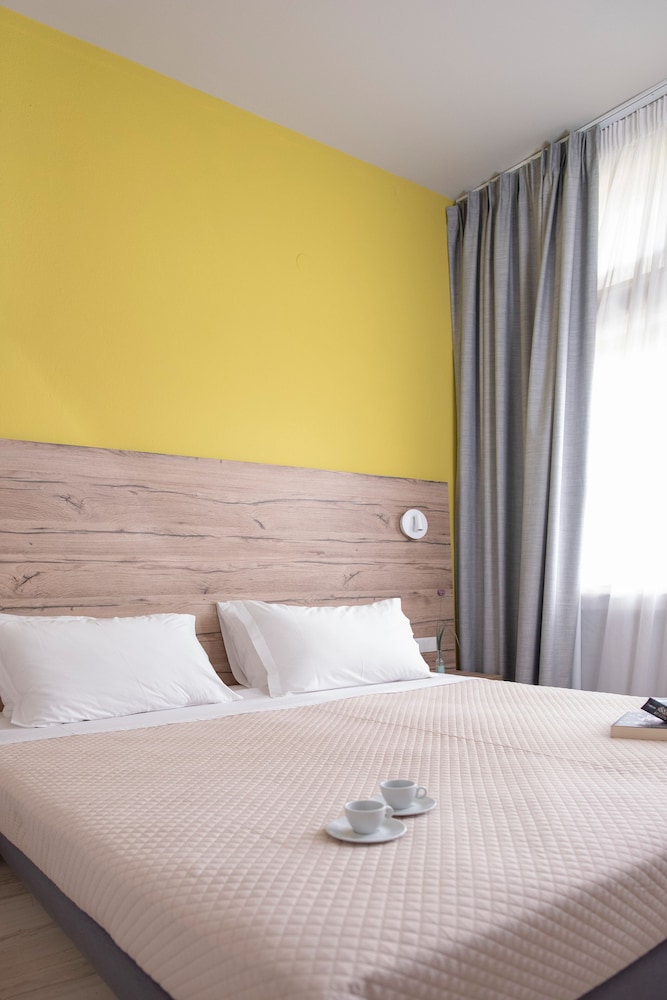 Comfort Apartment photo 2