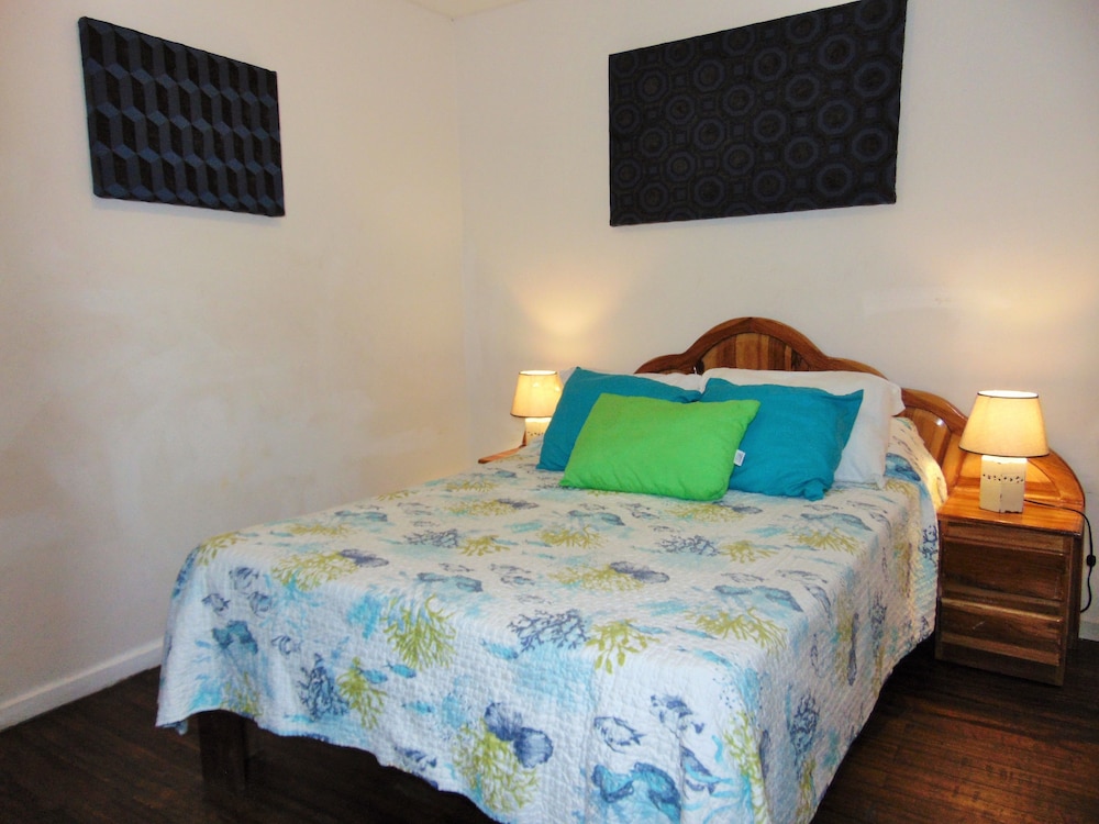 Apartment, 2 Bedrooms - Photo 1