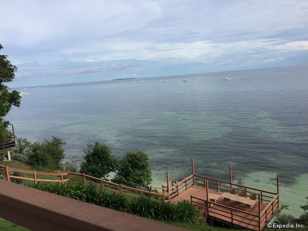 Presidential Villa with Infinity Pool photo 3