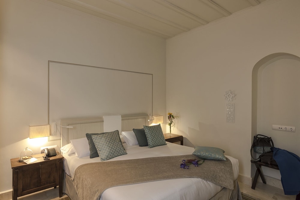 Superior Double Room - Photo 5