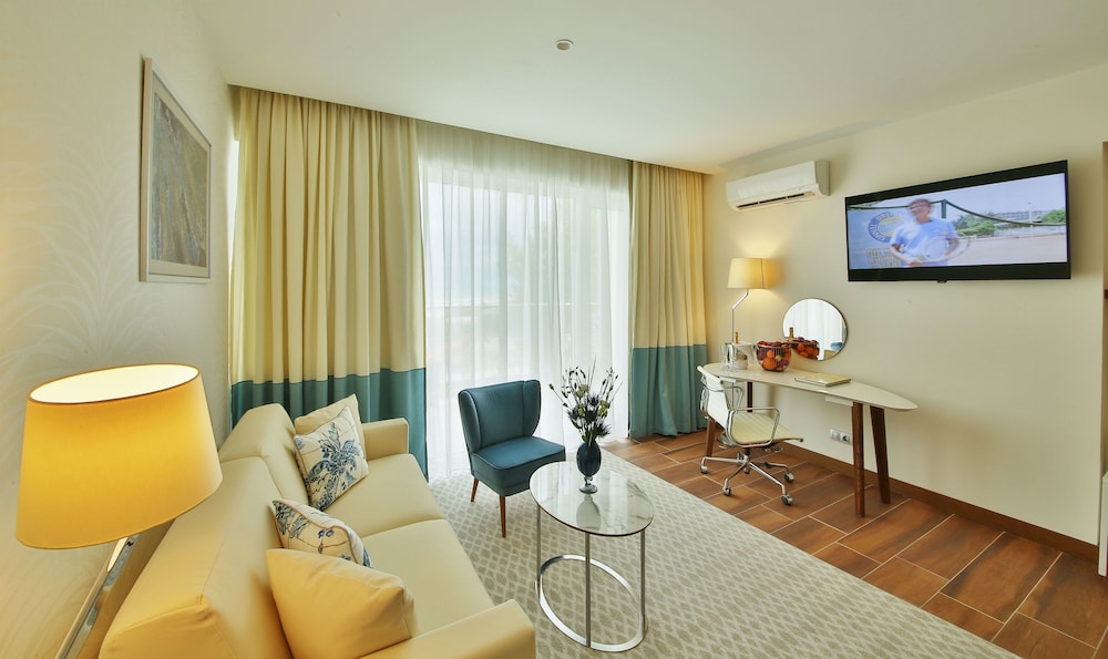 Deluxe Double Room, Park View