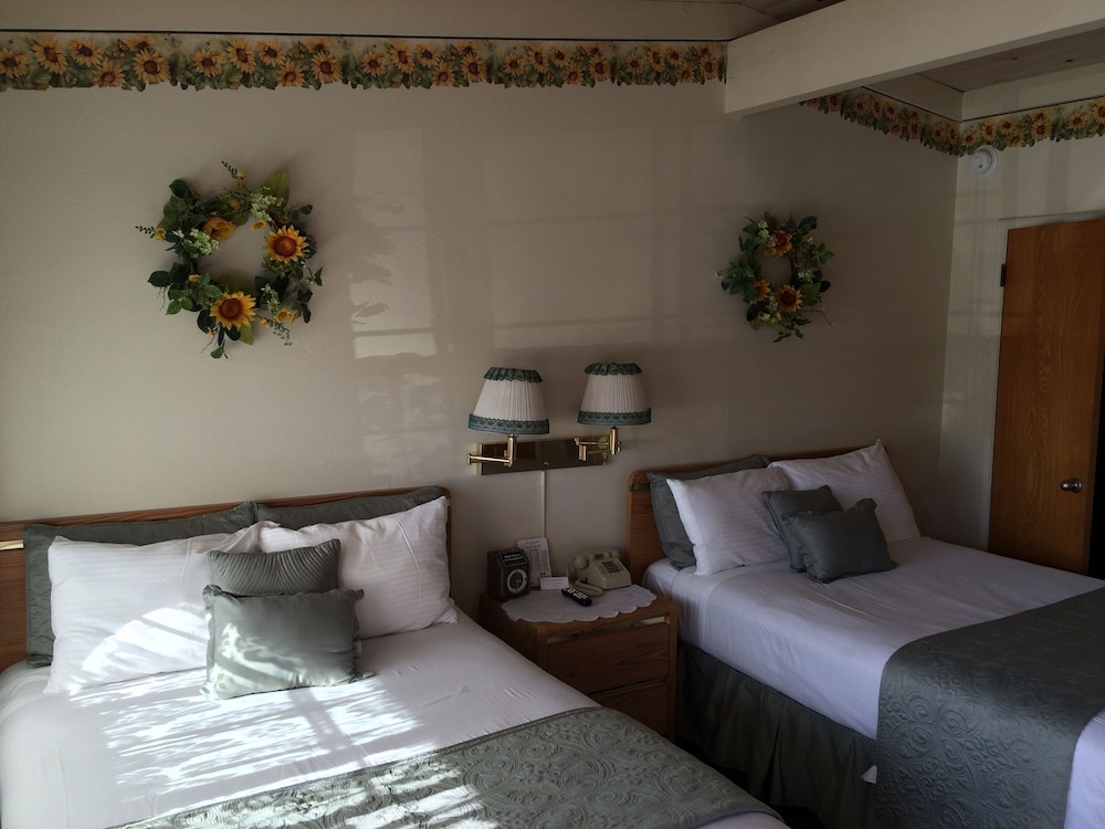 Comfort Room, 2 Double Beds photo 1