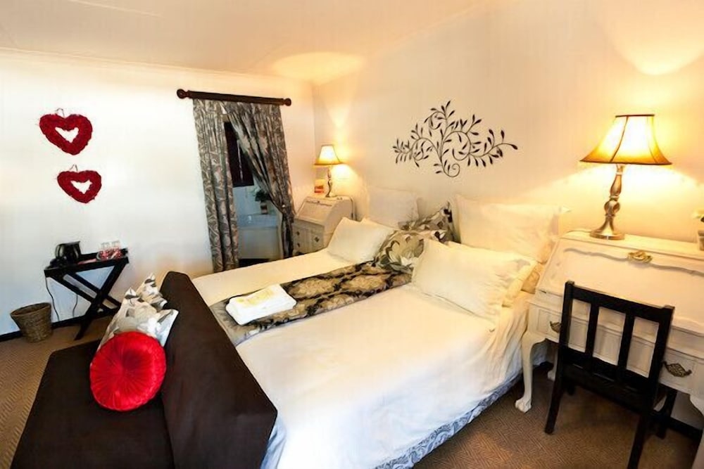 Luxury Twin Room photo 3