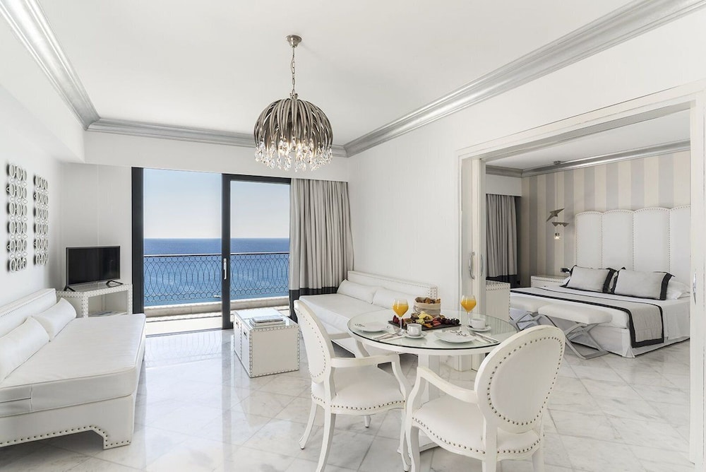 Presidential Suite, Sea View