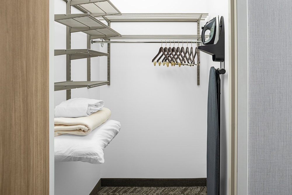 Studio, 2 Queen Beds - Photo 4