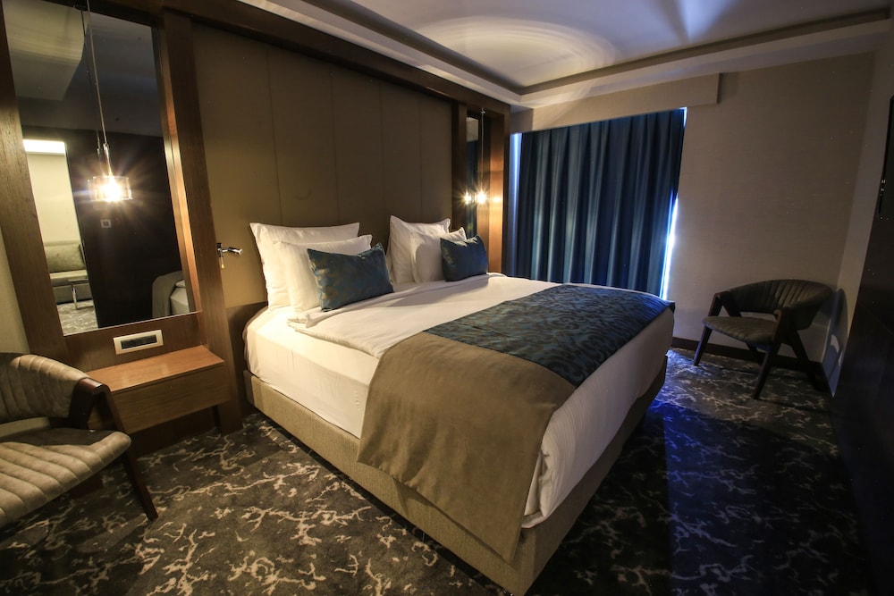 Suite photo 1