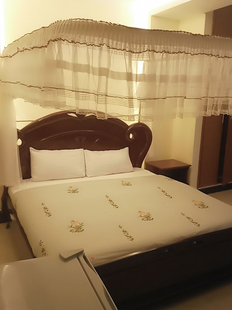 Executive Suite photo 2