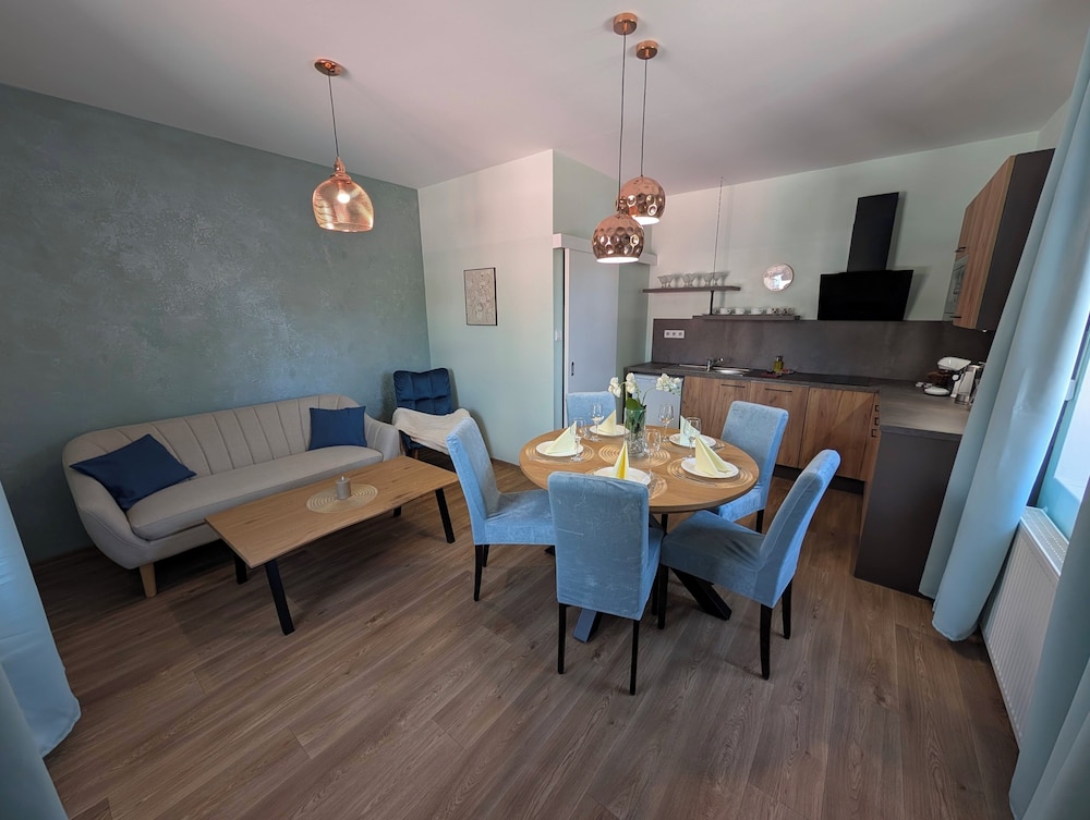 Basic Suite, 2 Bedrooms