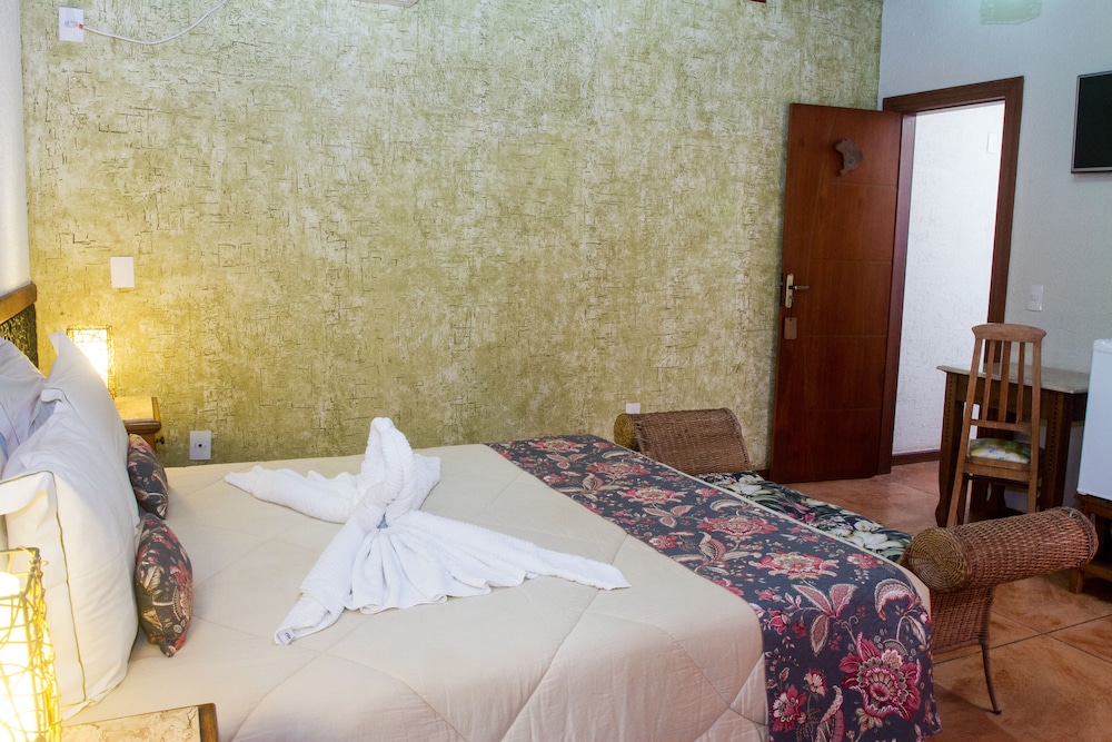 Deluxe Double or Twin Room photo 2